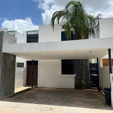 فيلا Residencia “Sac Uh” ميريدا المظهر الخارجي الصورة